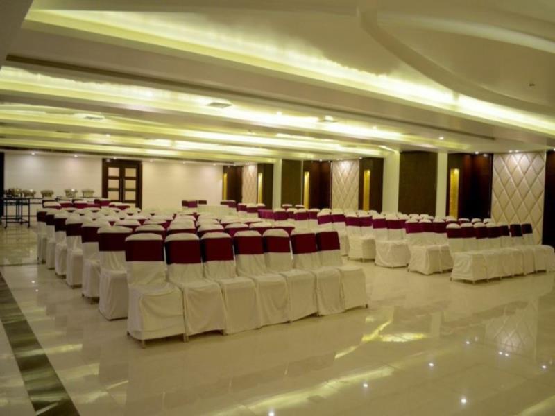 Hotel Casaya Inn Chinhat Exterior foto